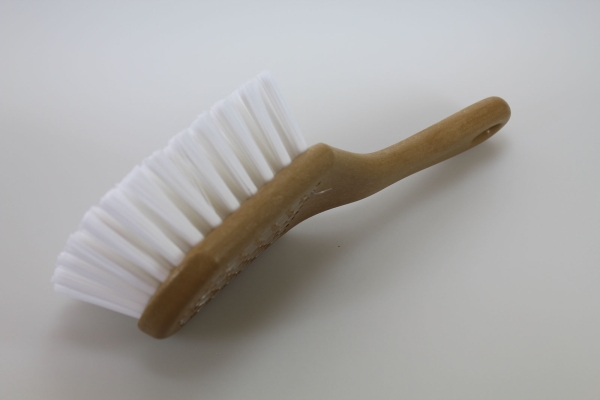 Universal-Handscheuerbürste KK mit Stiel / Nylon hart